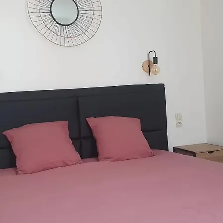 Dom wakacyjny Maison De En Plein Coeur De Châtelaillon-Plage